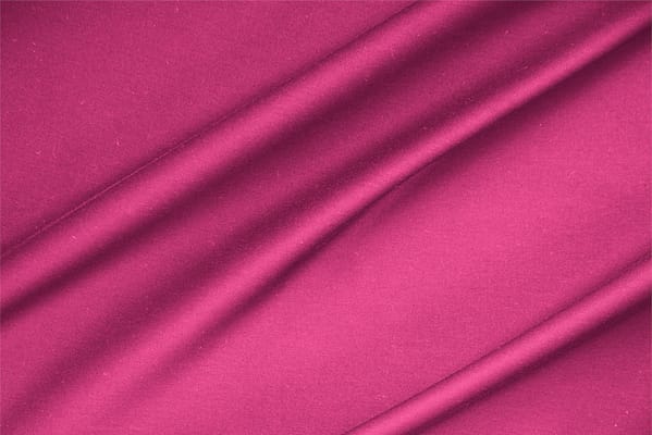 Tissu satinette de coton stretch fuchsia pour vêtements