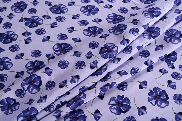 Tissu Mousseline Bleu, Violet en Viscose pour vêtements