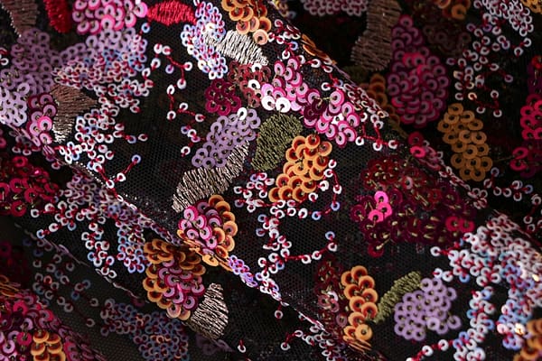 Tissu Paillettes Multicolor, Noir en Polyester pour vêtements