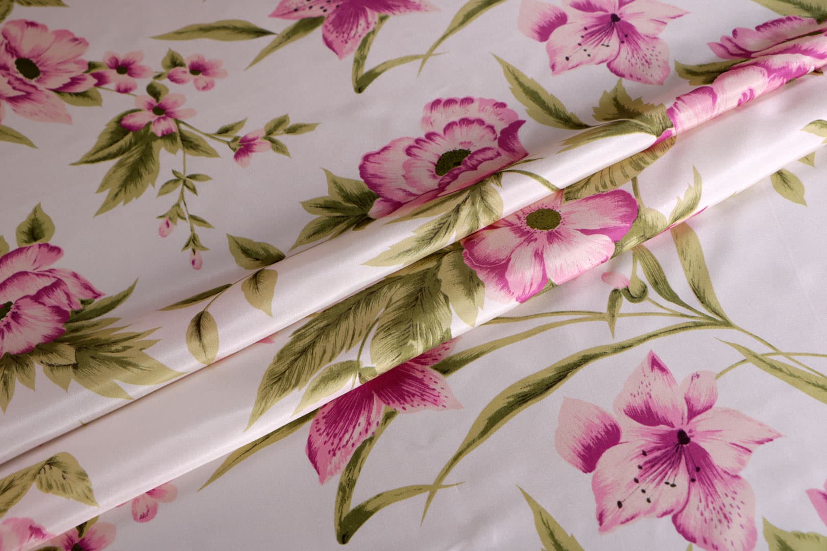 Pink, White Silk Habutai fabric for dressmaking