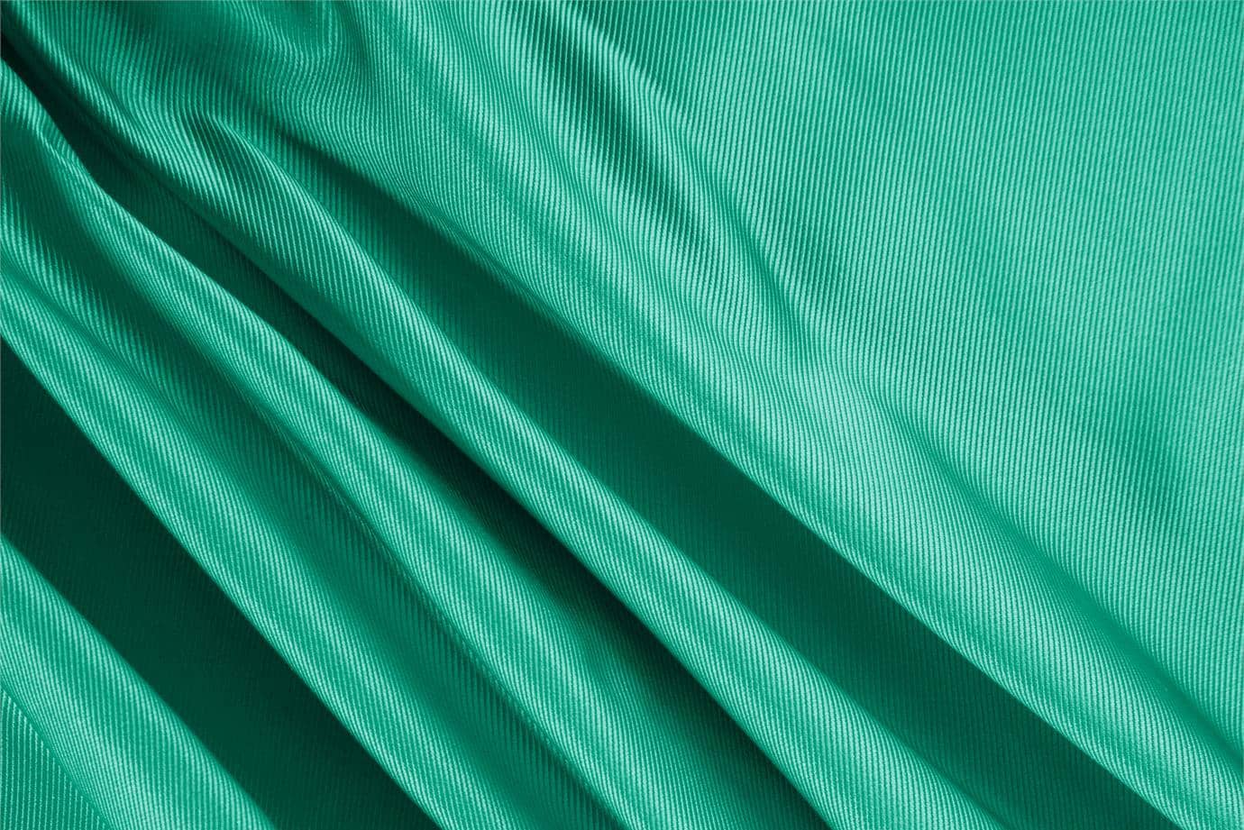 Tessuto Dogaressa Verde Bandiera in Seta per abbigliamento