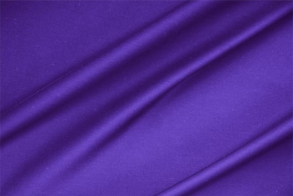 Tessuto Rasatello di Cotone Stretch Viola Iris in Cotone, Stretch per abbigliamento