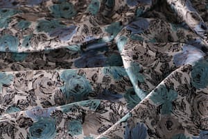 Tessuto Crêpe Satin Blu in Seta per abbigliamento