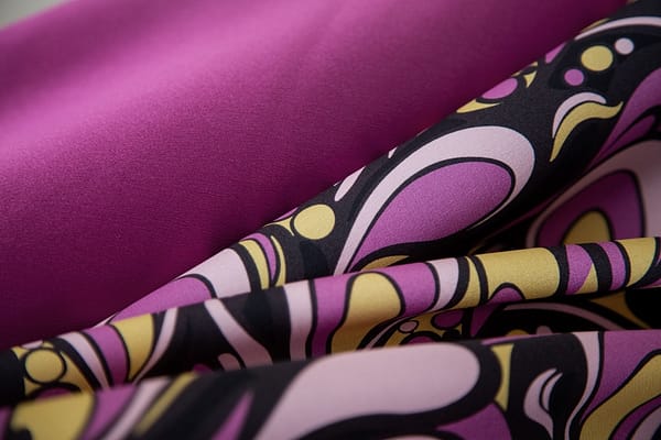 Optical fuchsia silk crepe de chine fabric | new tess