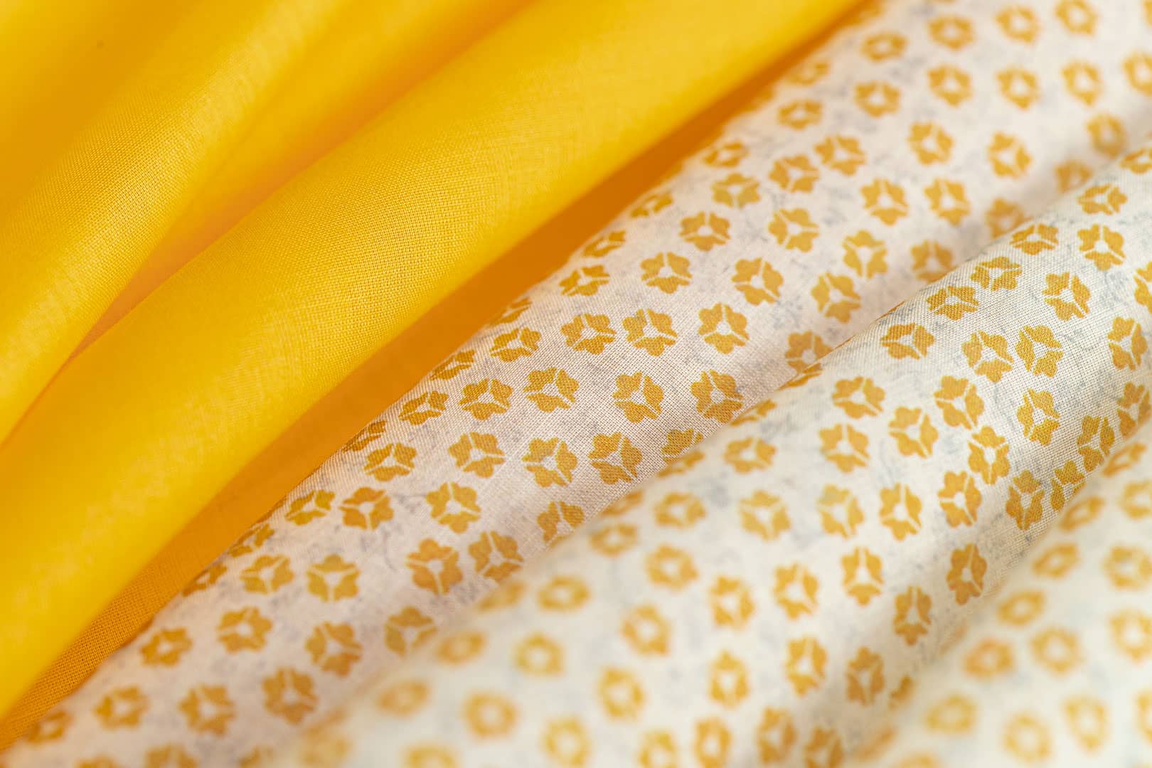 Yard-100% Cotton Fabric Four Seasons Spring Design Gold/Yellow Tones New-FQ 