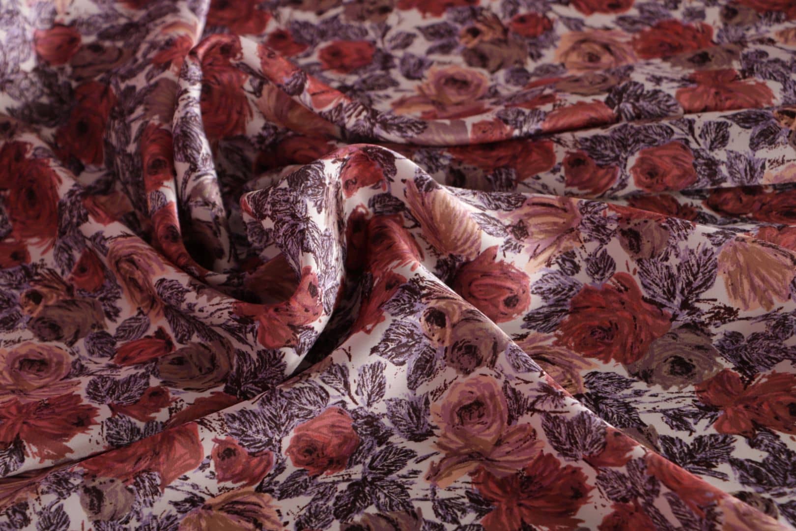 Tessuto Crêpe Satin Rosa in Seta per abbigliamento
