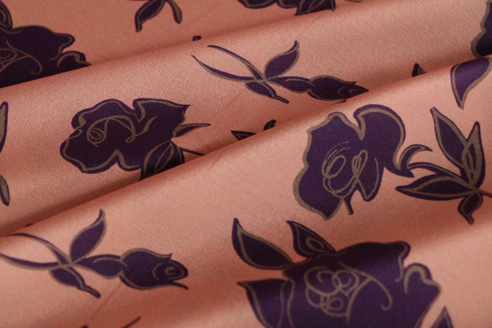 Pink, Purple Silk Crêpe de Chine fabric for dressmaking