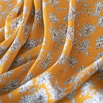 Viscose fil coupé fabric printed with a floral pattern | new tess