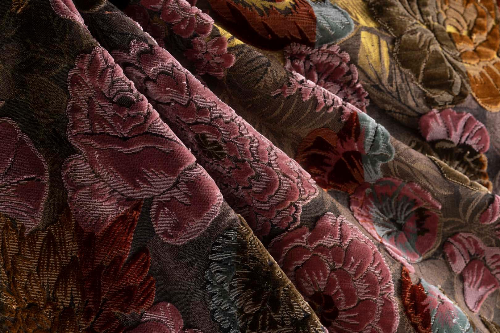 Tessuto vintage in 100% cotone, motivo floreale, ideale per lavori di cucito e per realizzare abiti, tessuto di cotone al metro, 111,8 cm (cerchi argentati