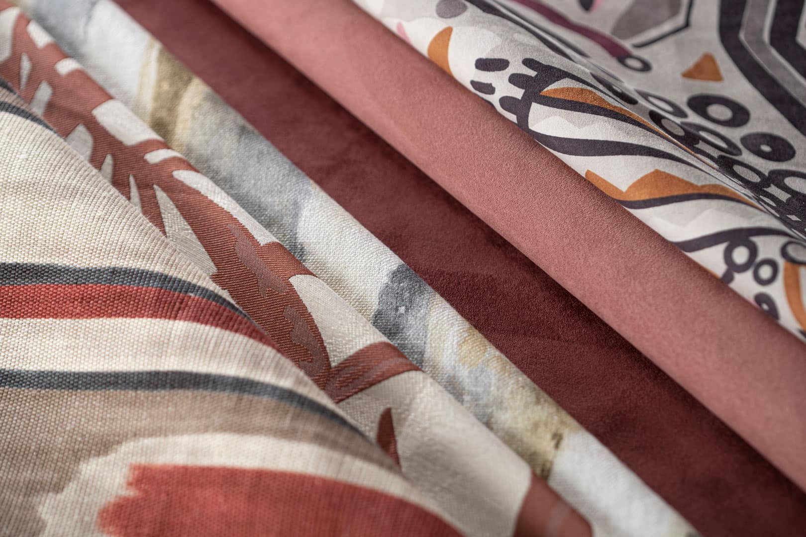 Brown home decor fabrics | BROCHIER