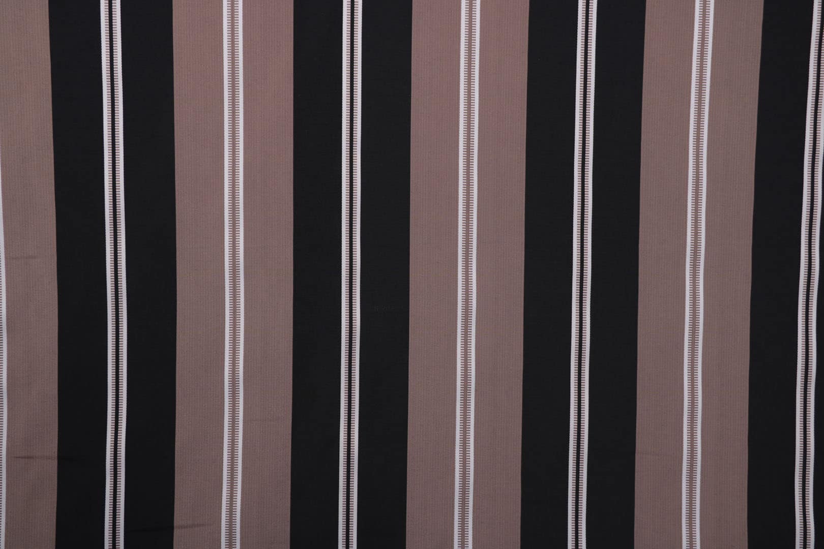 TRATTI 001 Nero sacco