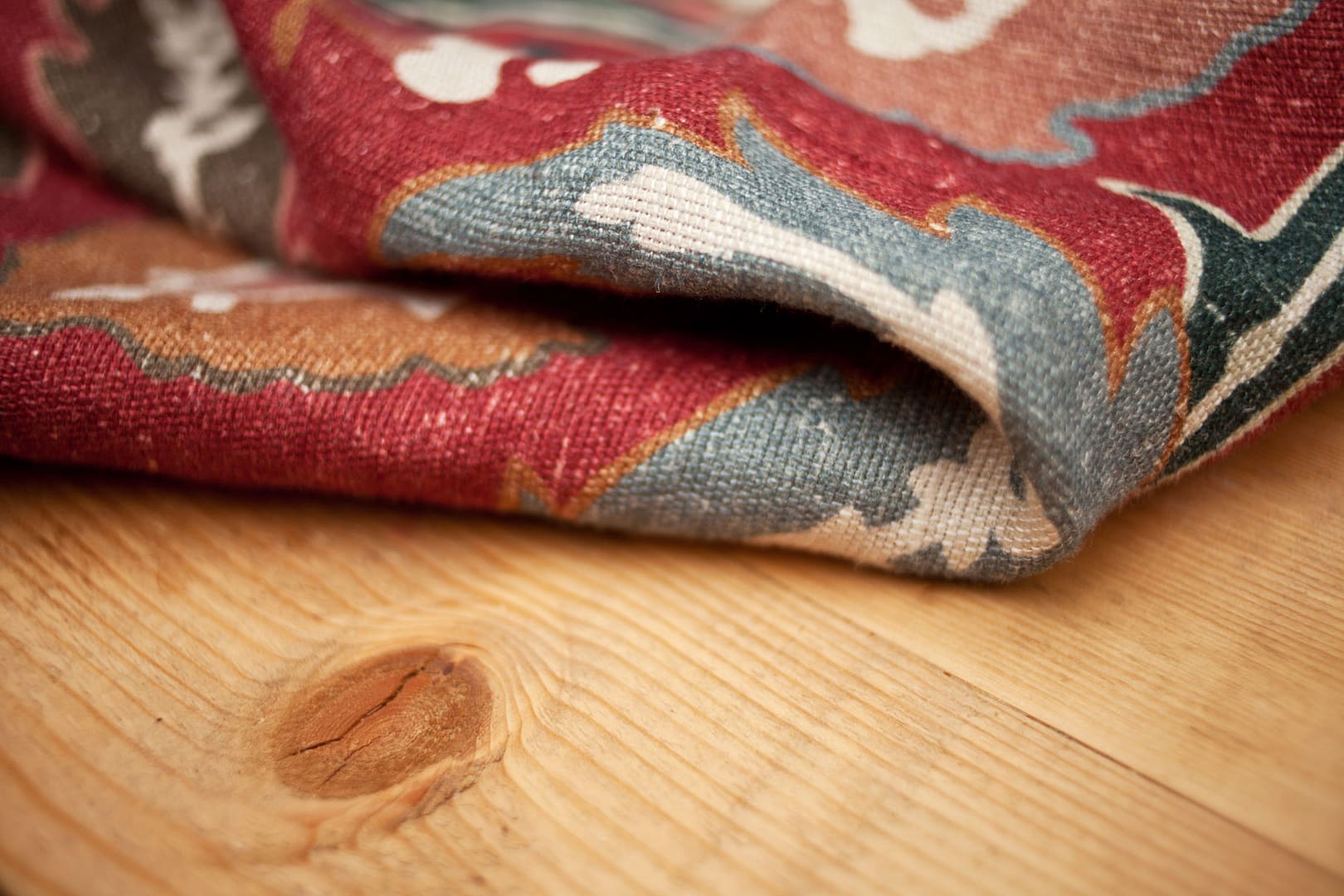 BROCHIER - Collection NOVELLA 2013