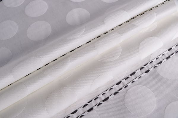 CASSANDRO<br />001 Bianco