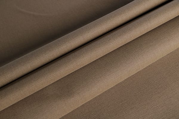 UCCIARDONE003 Cammello