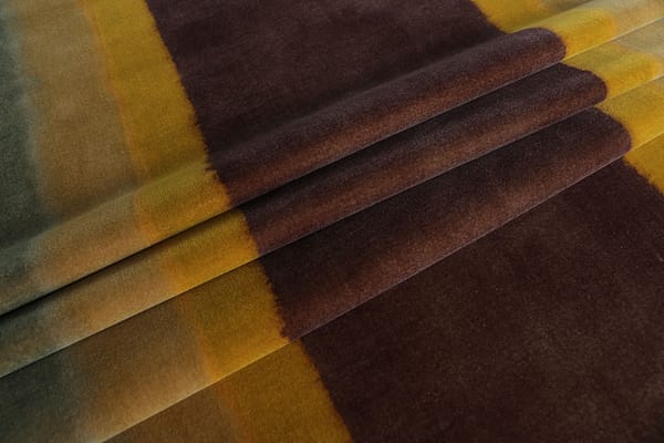 MAYA<br />004 Mogano-giada