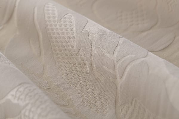 GRANADE<br />001 Avorio