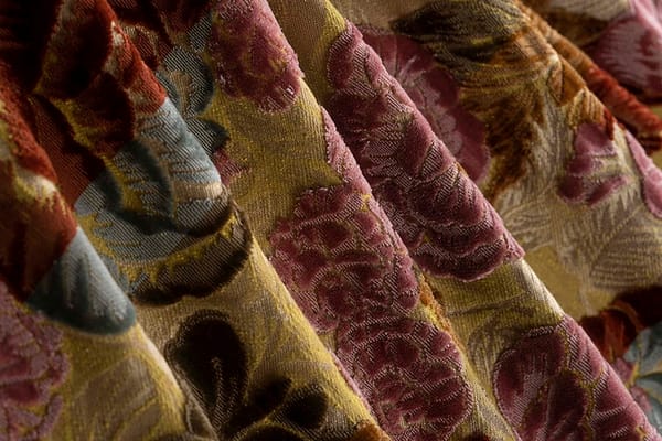 ROSE GARDEN001 Cedro