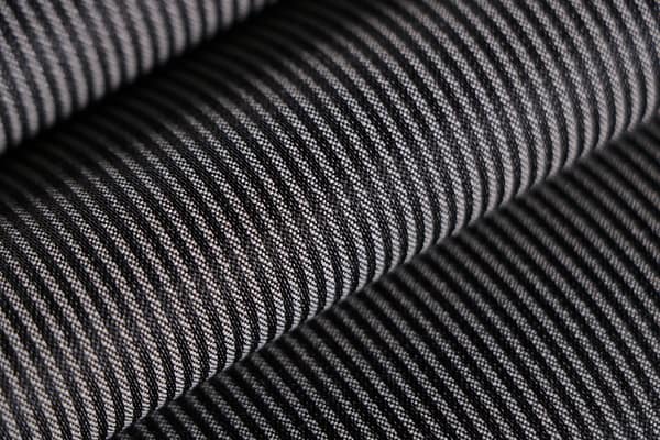 MILLERIGHE001 Nero avorio