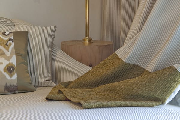 GIANDUJA<br />003 Camelia