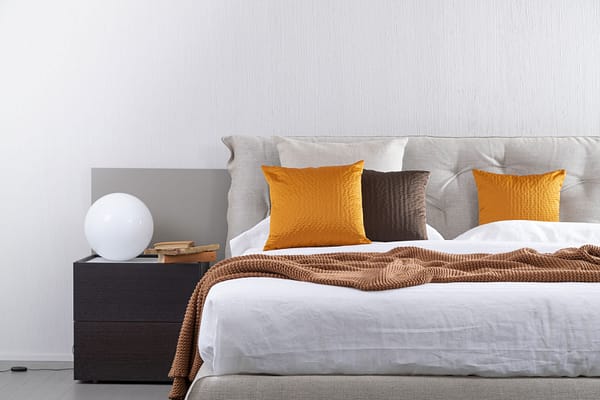 UNDICI<br />028 Castagna