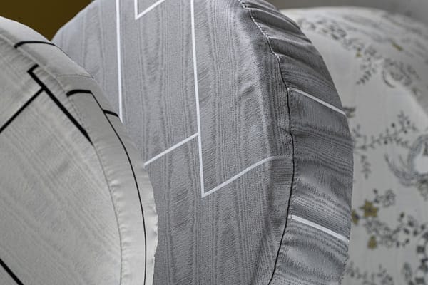 OAK WHITE<br />001 Grigio