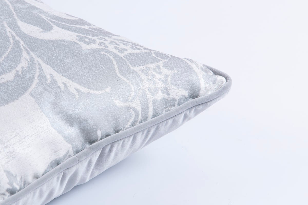 Designer cushion Teodolinda Leonida Balena | BROCHIER e-shop