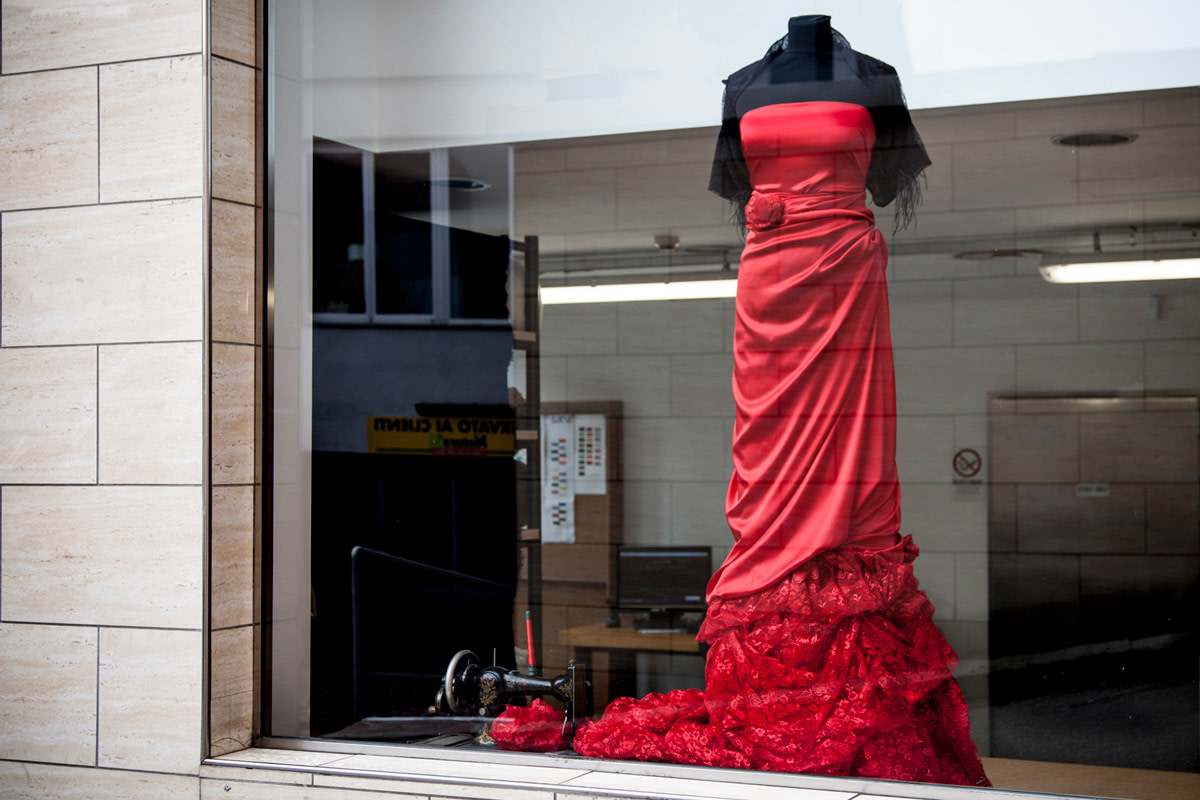 new tess top quality red fabrics | Tessuti rossi per abbigliamento | Tissu habillement rouge