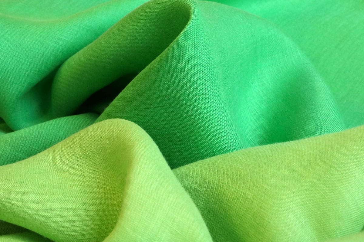 Tissus en lin vert pour la confection de vêtements | new tess