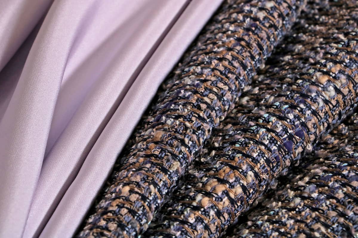 Light lavender bouclé fabrics for dressmaking | new tess