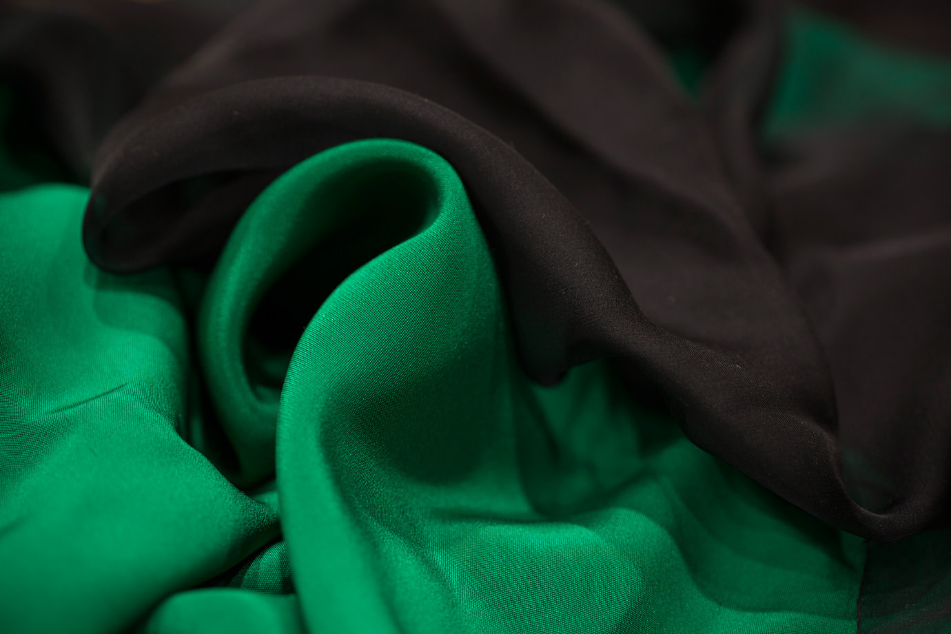 Premium quality silk cady fabric for dressmaking and fashion | new tess