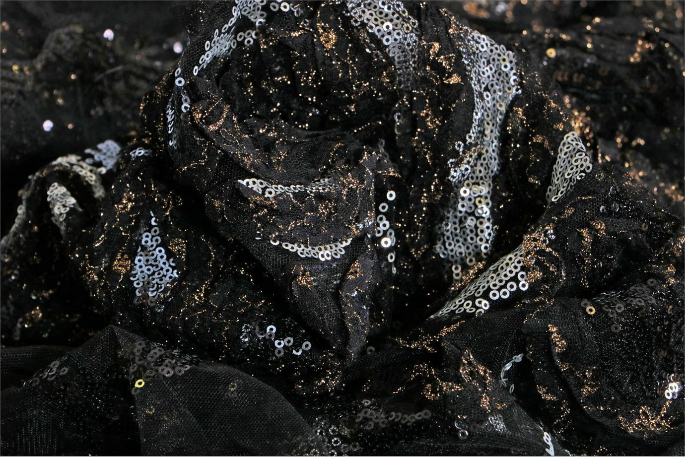 Tissu Brodé Ricamato 901 Noir en Polyester