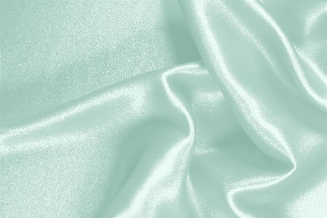 Tessuto Crêpe Satin Verde Clorofilla in Seta per Abbigliamento UN000223