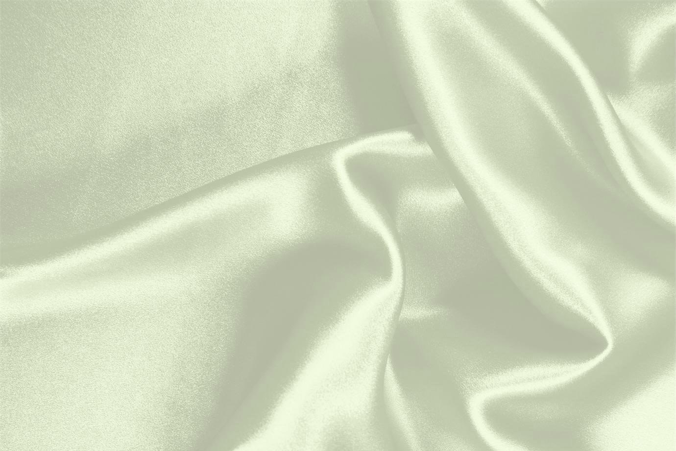 Tessuto Crêpe Satin Verde Mela in Seta per abbigliamento