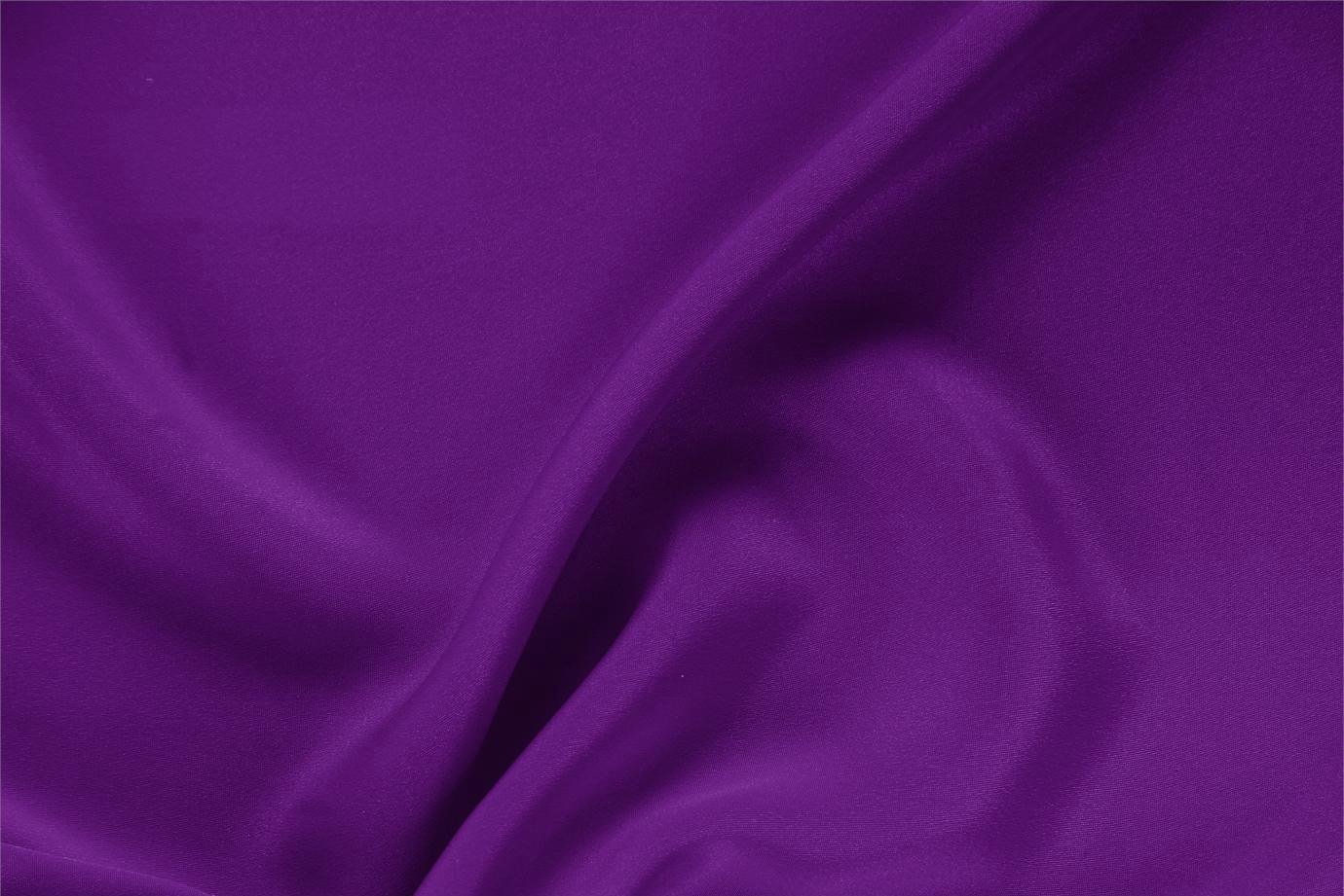 Tissu Drap Violet myrtille en Soie pour vêtements