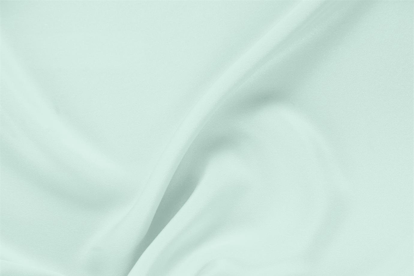 Green Silk Drap Apparel Fabric UN000747