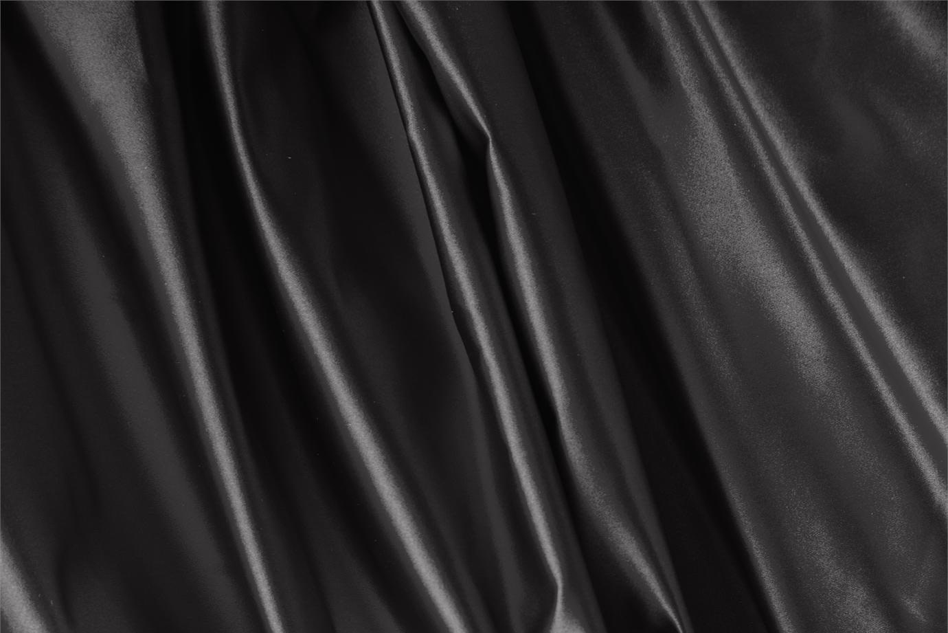 Tessuto Duchesse Nero in seta per abbigliamento