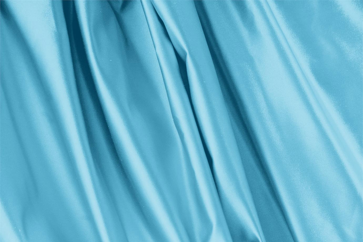 Tessuto Duchesse Blu Turchese in Seta per Abbigliamento UN000077