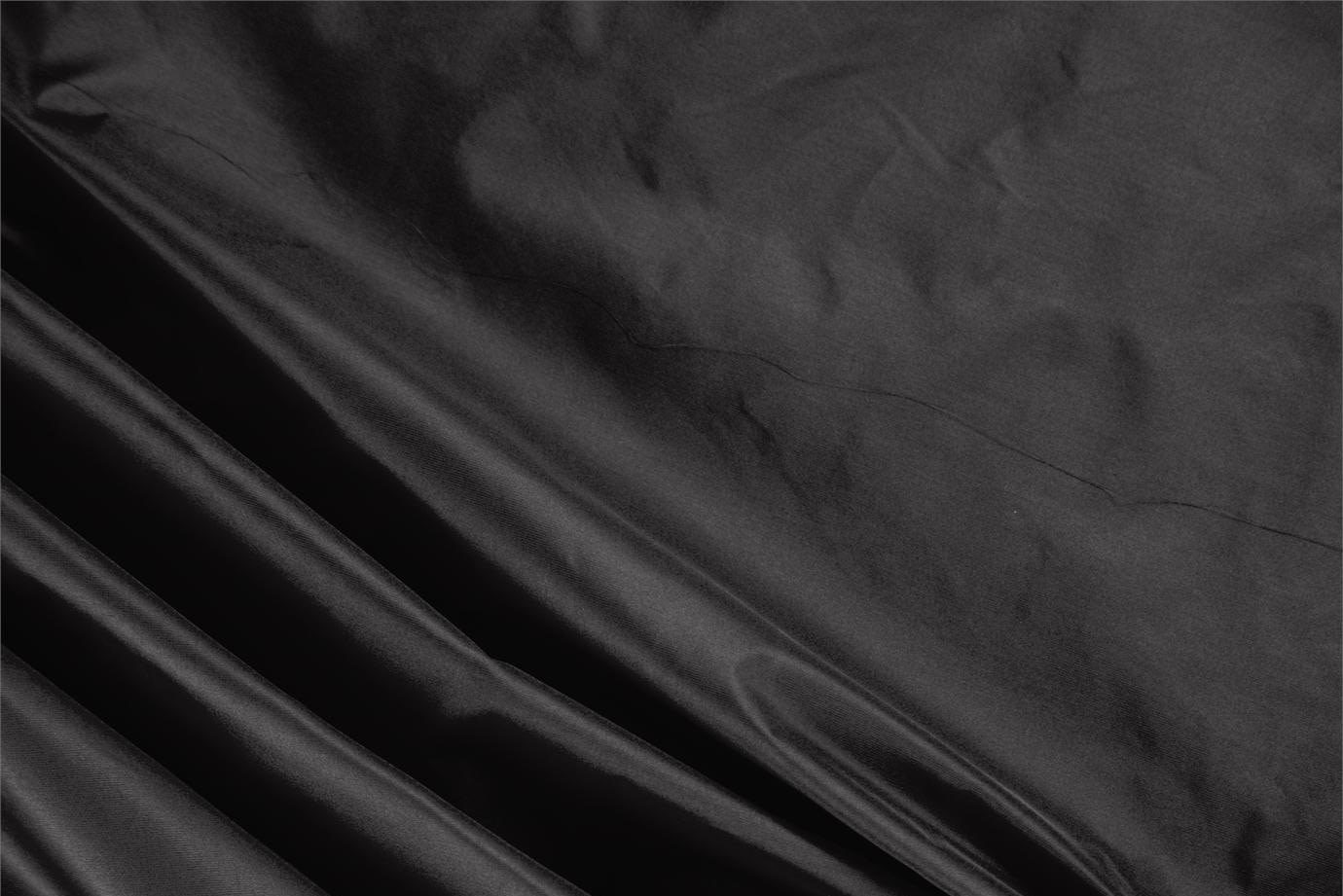 Tessuto Taffetas Nero in seta per abbigliamento
