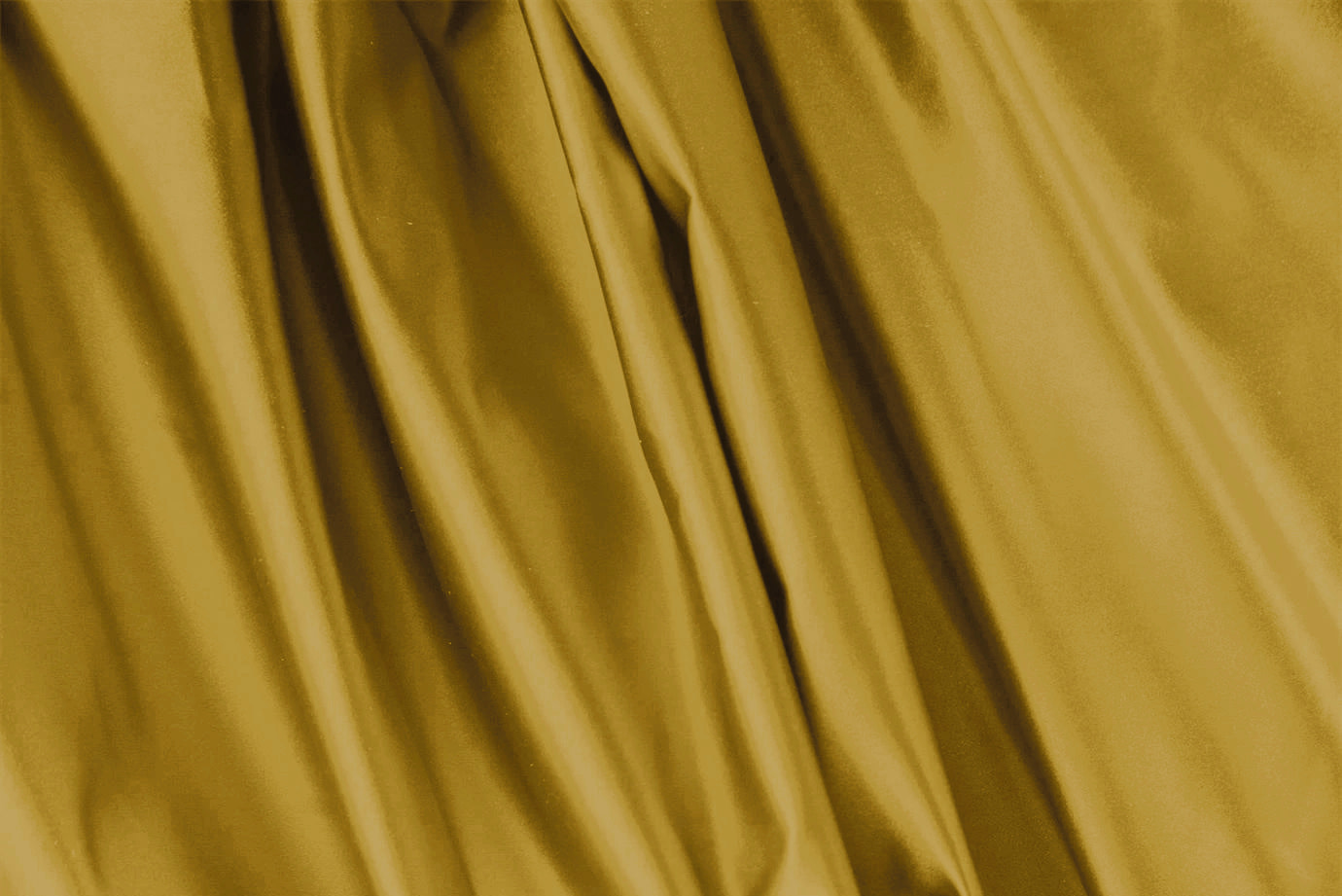 Tessuto Duchesse Gold per Abbigliamento