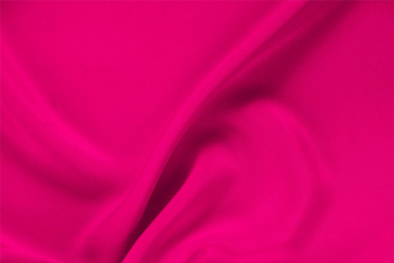 Tessuto Cady Fuxia in seta per abbigliamento