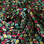 Tissu Multicolor, Noir, Rouge, Vert en Soie, Viscose pour vêtements
