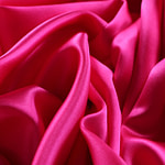 Tissu Crêpe Satin Fuchsia en Soie pour vêtements