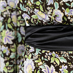 Tessuto Crepe Fiori Etnici ST000670 per Abbigliamento