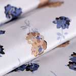 Tessuto Crepe Fiori Bouquet ST000768 per Abbigliamento