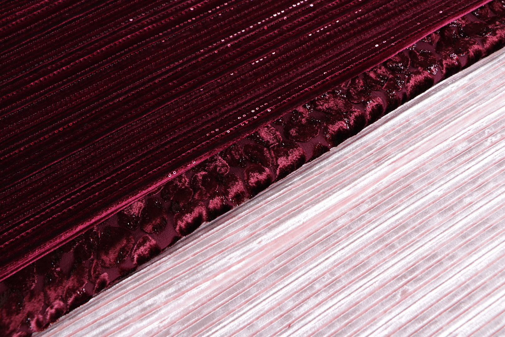 Tessuto In Velluto Elasticizzato Dorato: Larghezza 58/60", Per - Foto 6