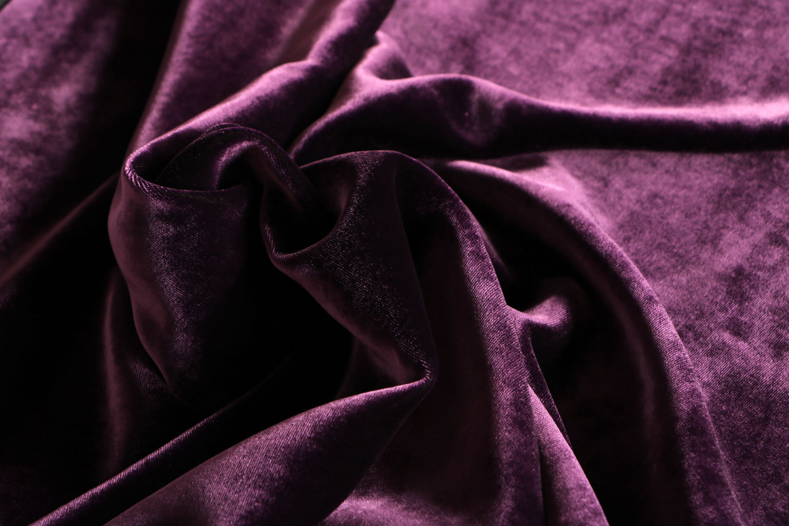 Purple silk and viscose velvet for dressmaking - new tess