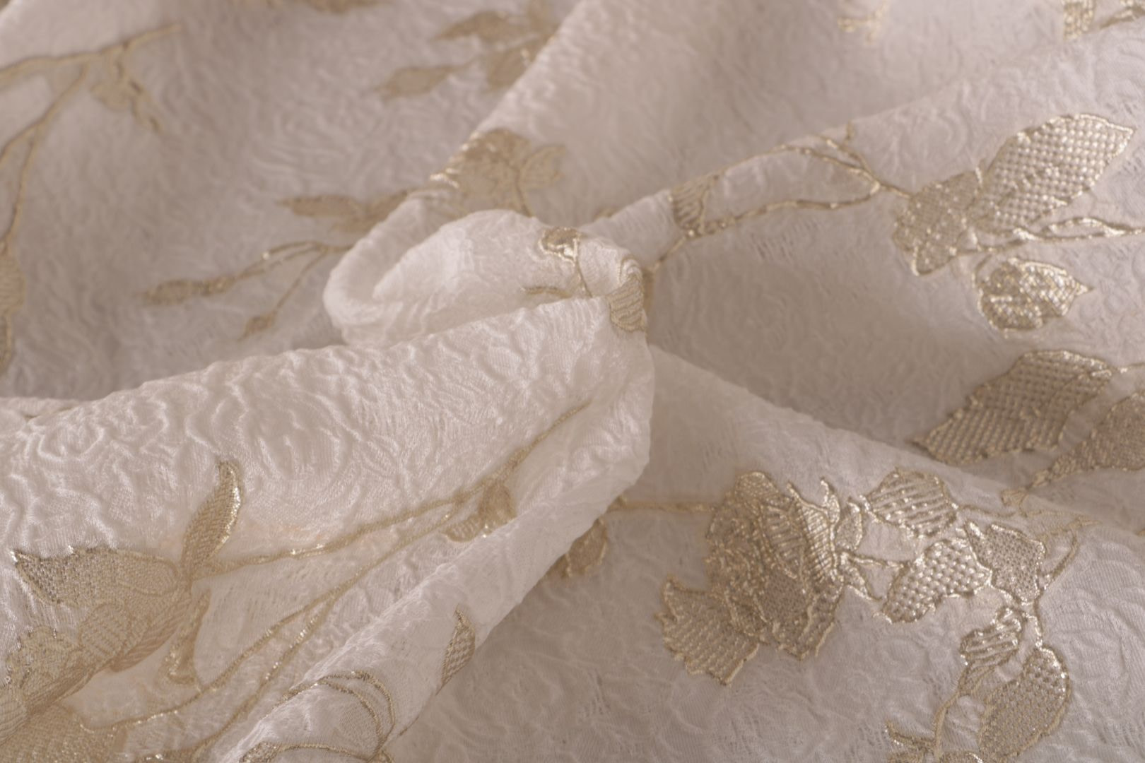 Tessuto Beige, Bianco in Poliestere, Seta per Abbigliamento UN001125