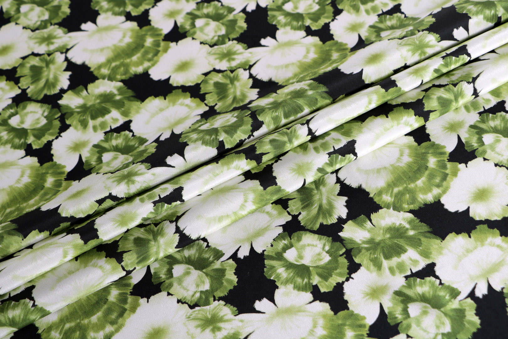 Black, Green Silk Apparel Fabric ST000675