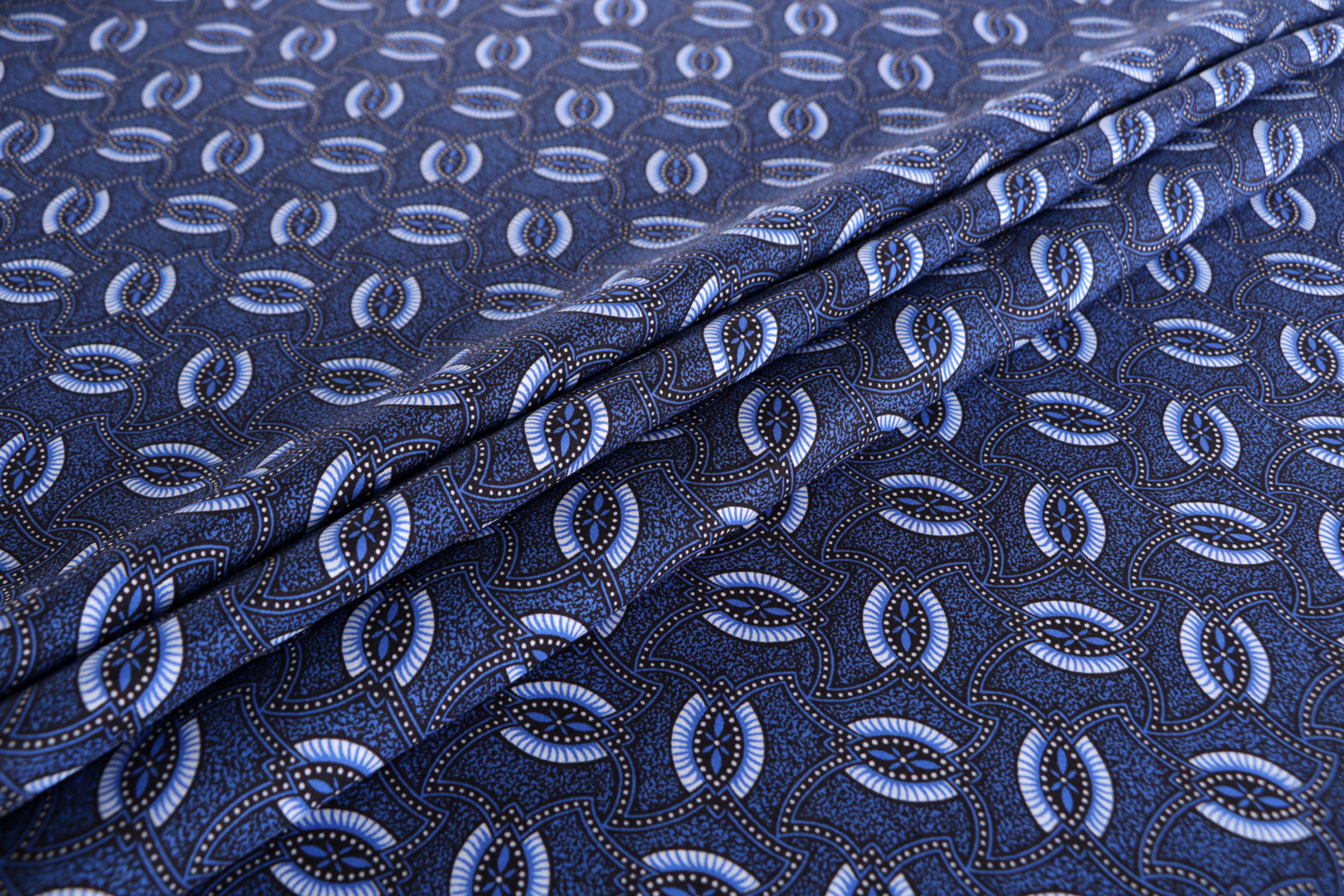 Tissu Couture Mousseline Bleu en Viscose ST000715
