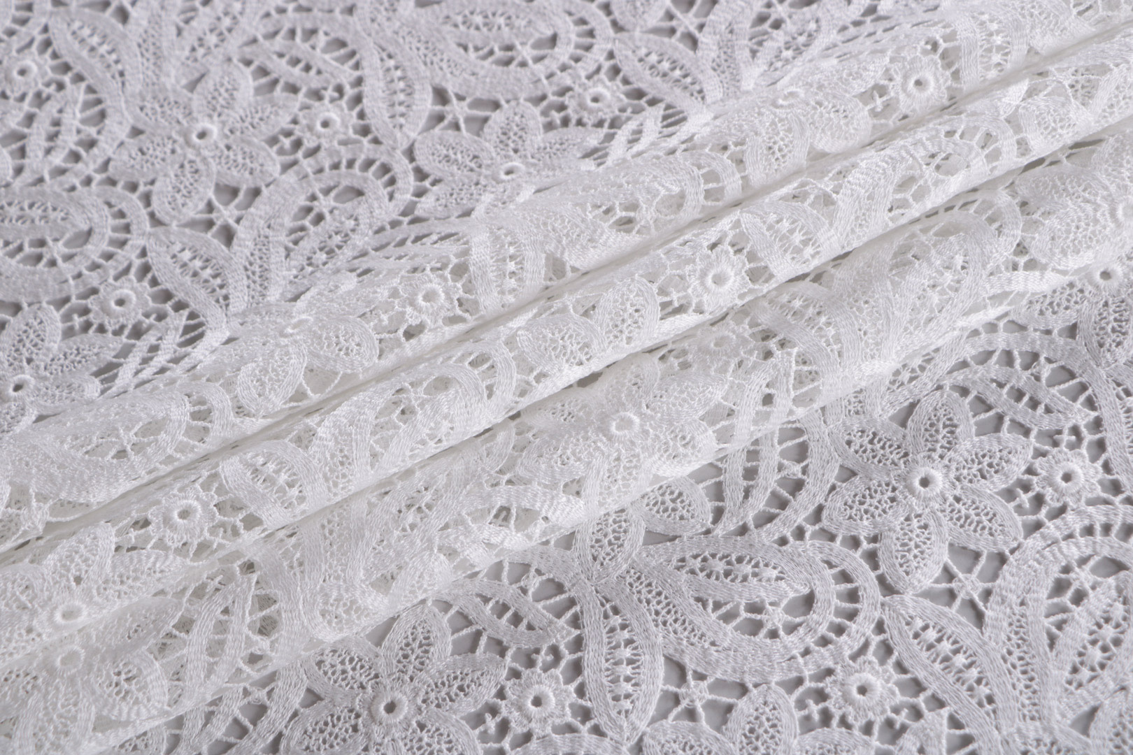 White Cotton, Polyester Apparel Fabric TC001134